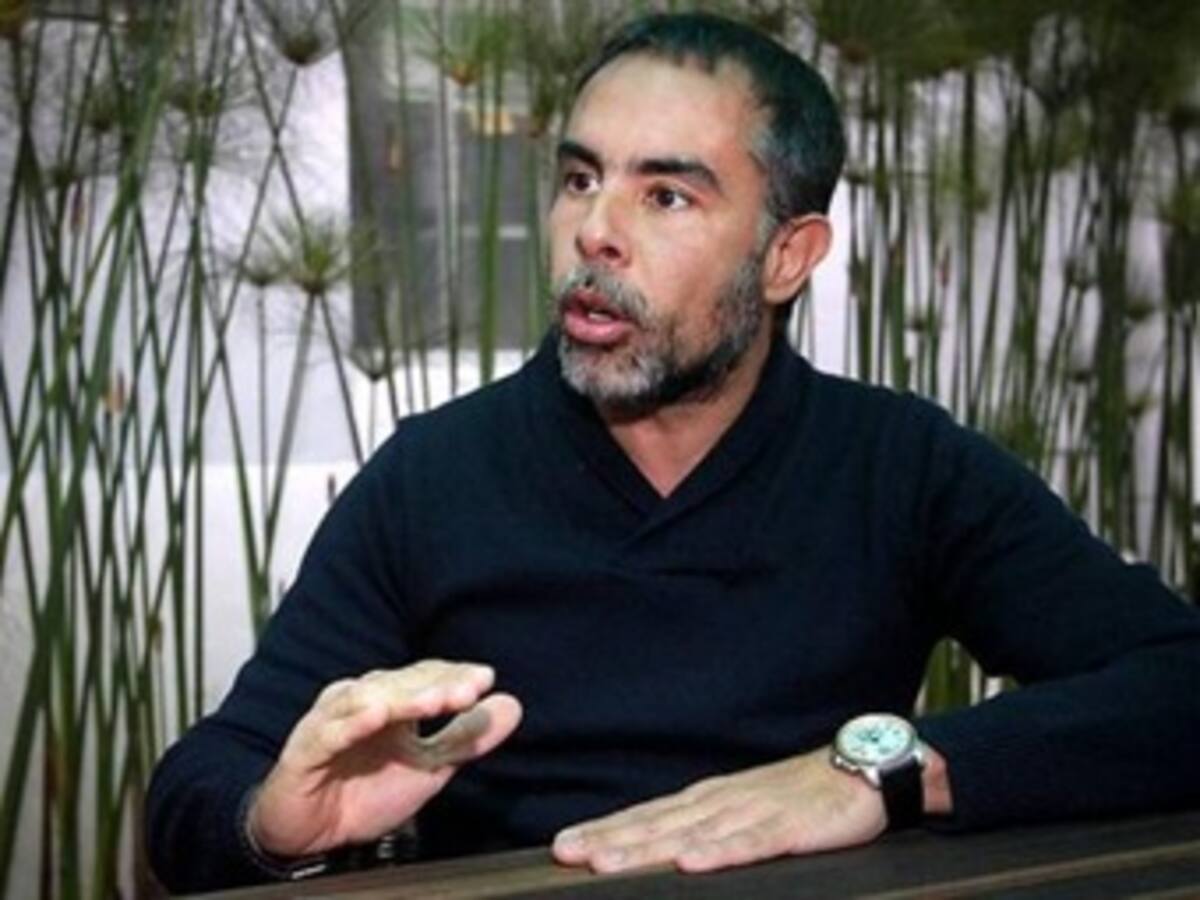 Sugieren que Rafael Pardo se quede en la Alcaldía hasta 2015