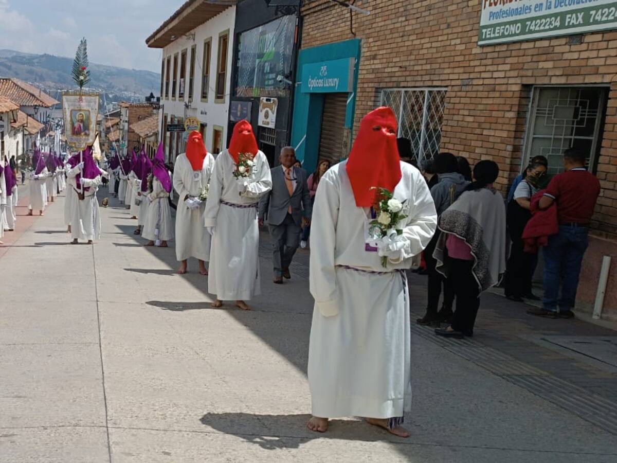 Miles de fieles participaron en la procesión de Domingo de Ramos en Tunja