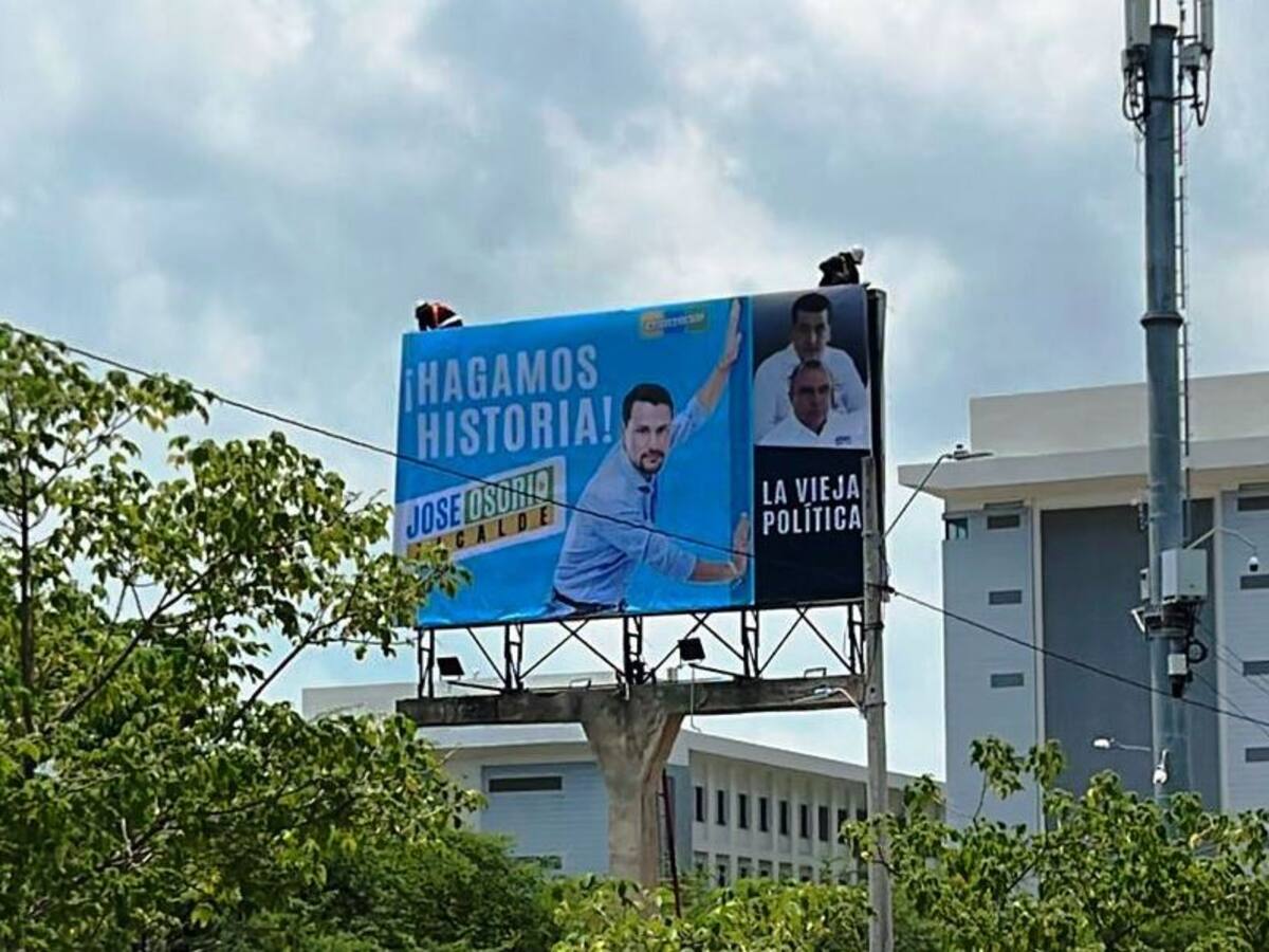 Valla de publicidad política genera polémica en Cartagena