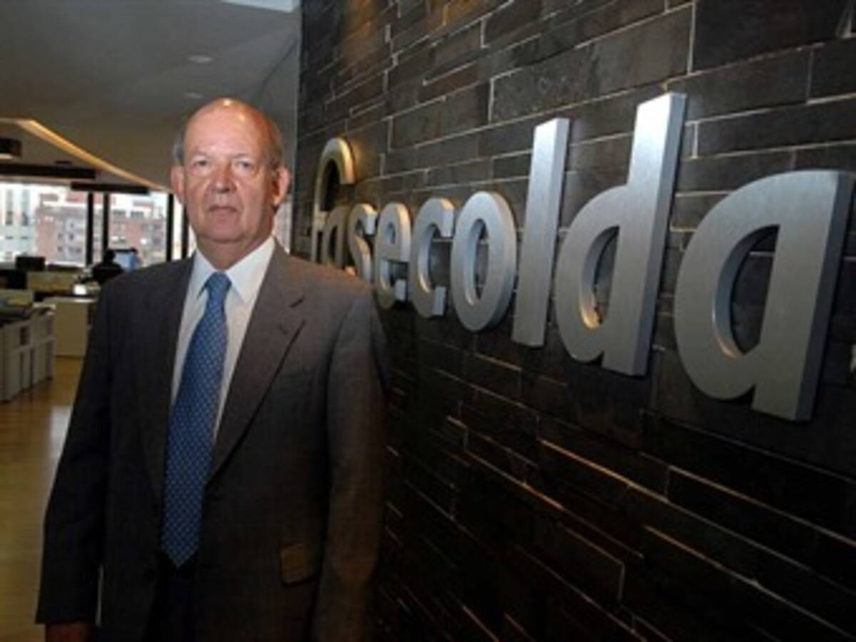 Industria aseguradora en Colombia creció 10.6% en el 2012: Presidente de Fasecolda