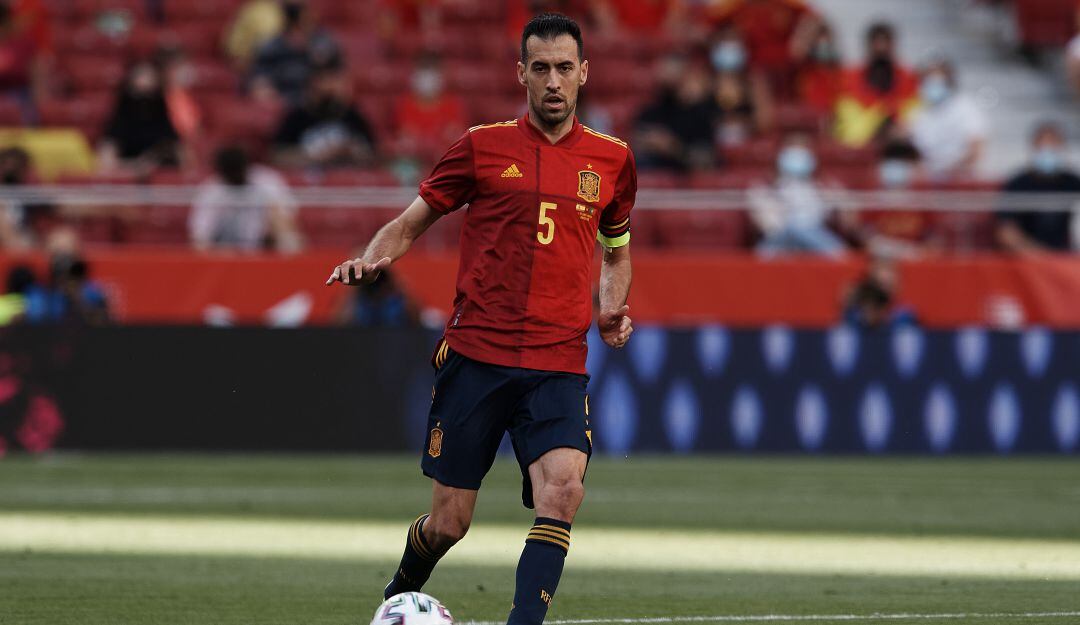 Sergio Busquets, positivo por COVID19