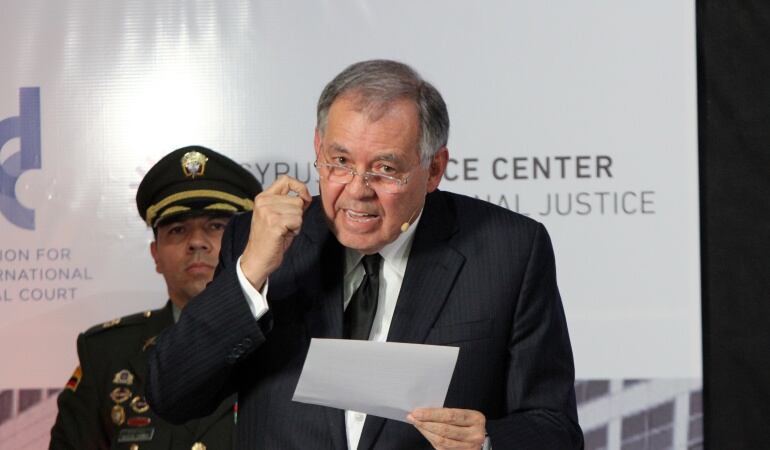 Alejandro Ordóñez, Procurador General.