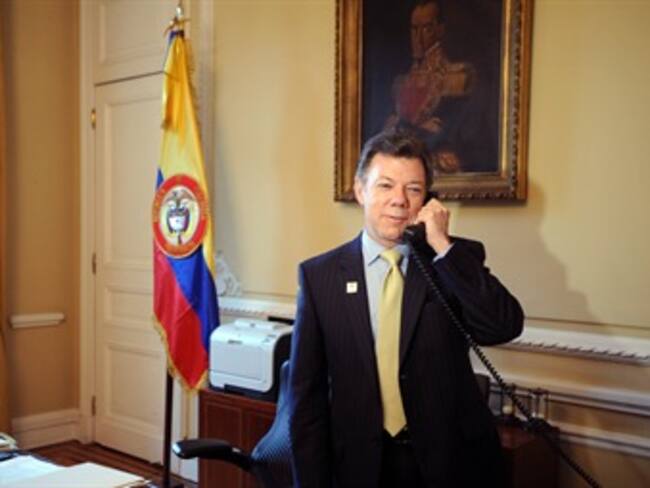 El Presidente Santos felicita a Falcao García, Fredy Guarín y James Rodríguez