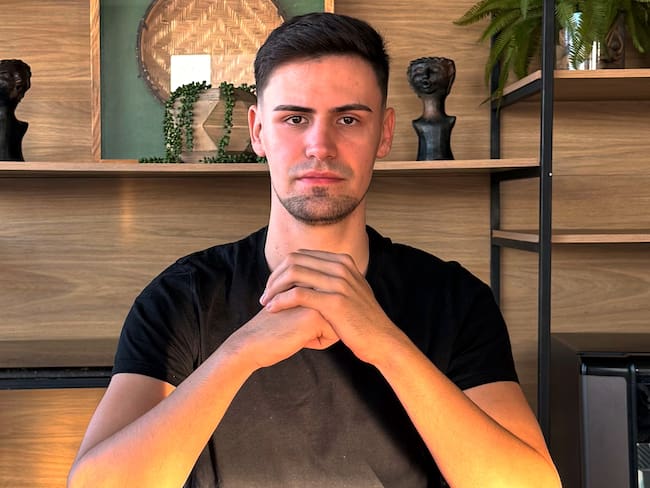 Héctor Muerza y la generación que aprende de mercados desde el celular