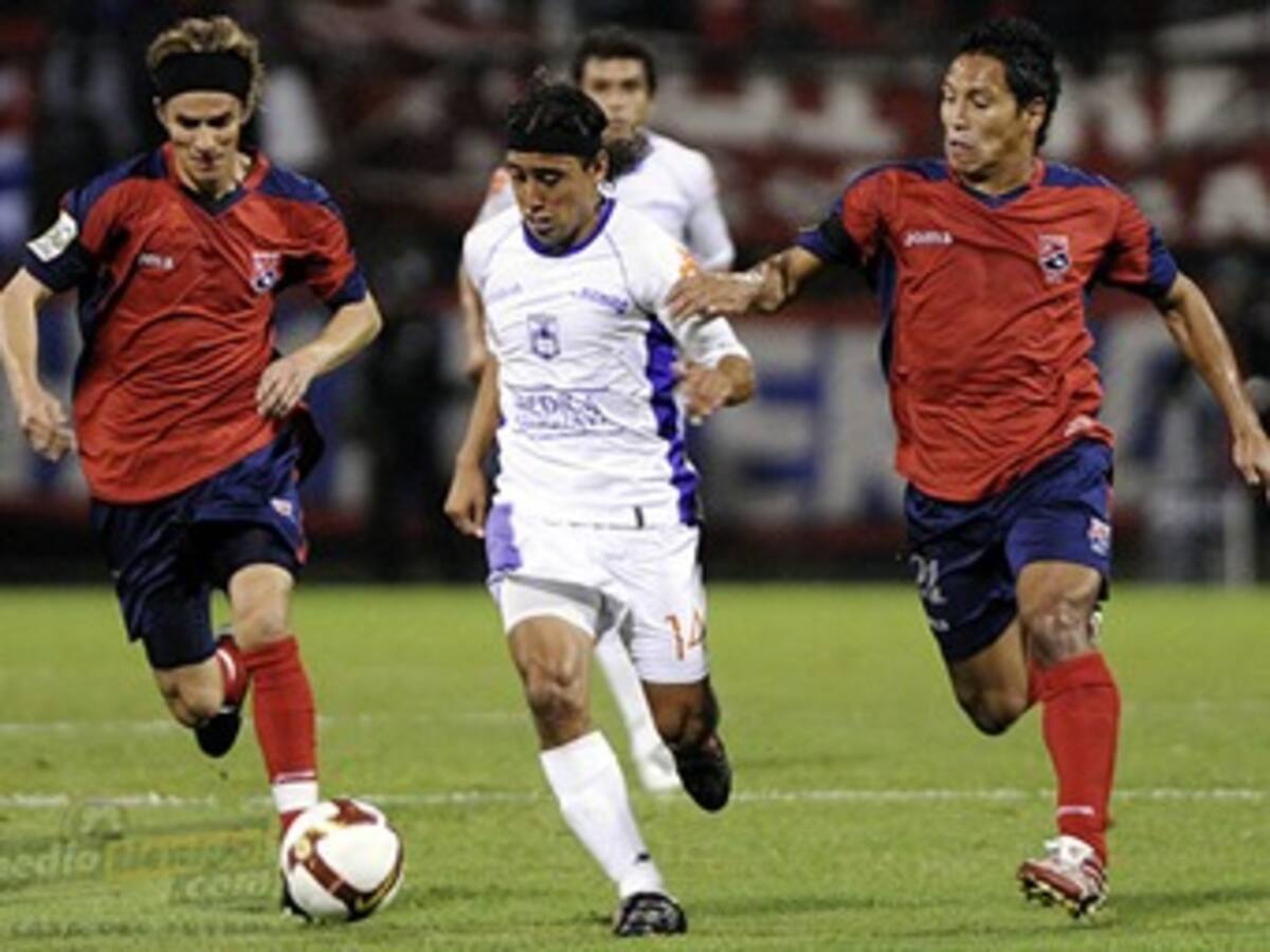 Defensor Sporting sacó valioso empate al Medellín en Copa Libertadores