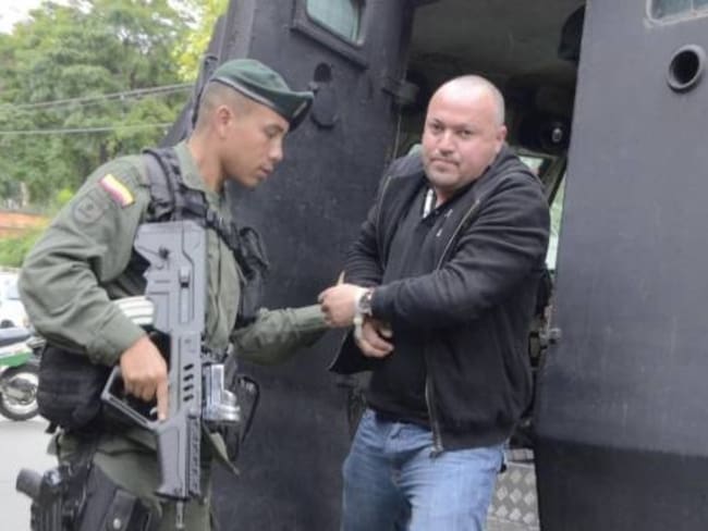 “La paz no la pueden seguir haciendo en Bogotá”: alias ‘Carlos Pesebre’
