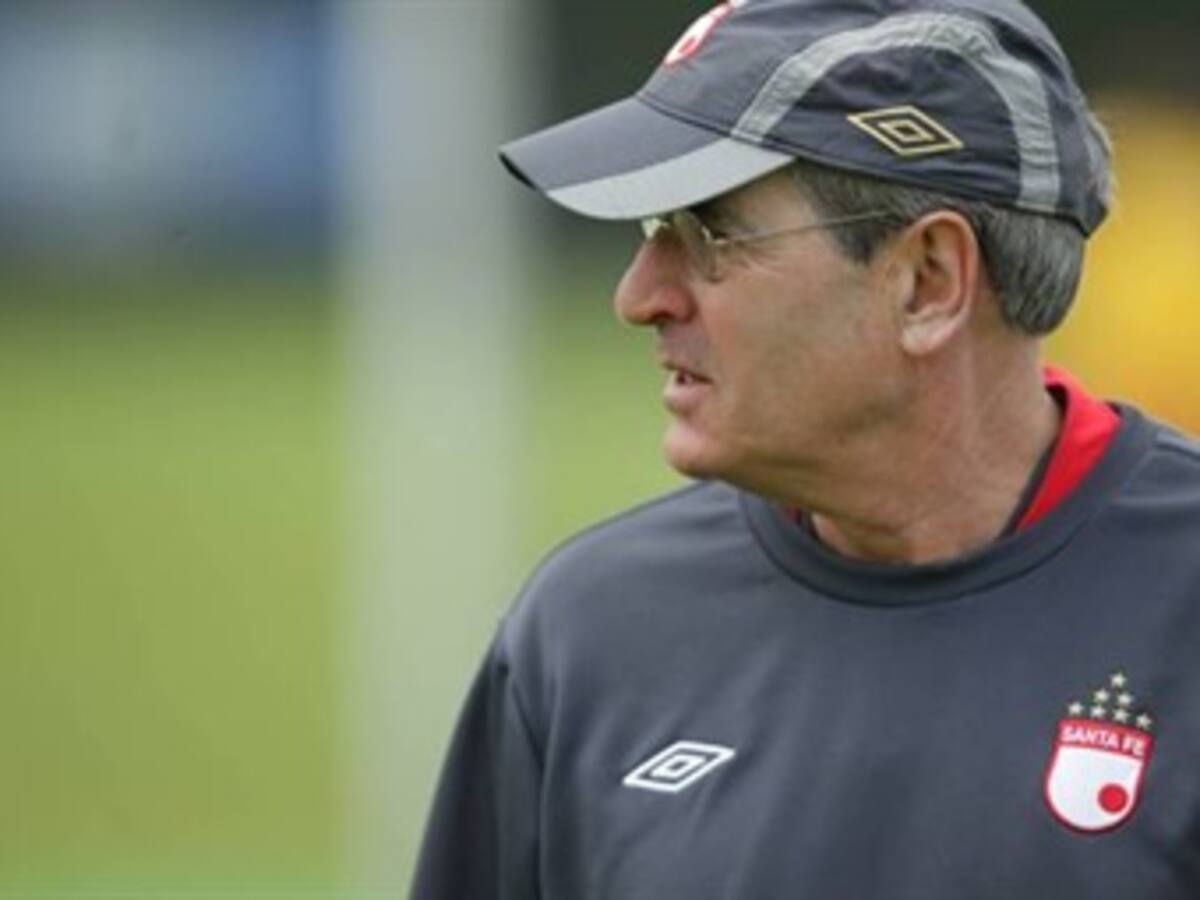 Esteban Gesto: "Santa Fe este semestre esta en plenitud de condiciones"