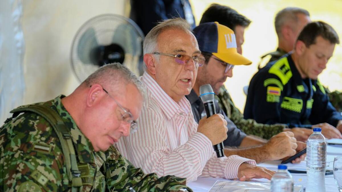 “Como dijo el presidente el cese al fuego no es licencia para traquetear”: Velásquez