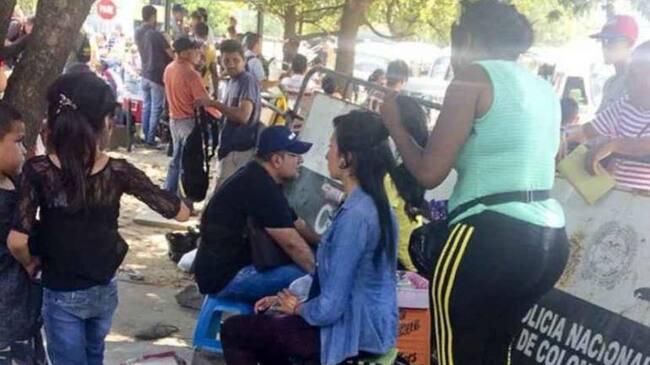 Venta de cabello en la frontera.