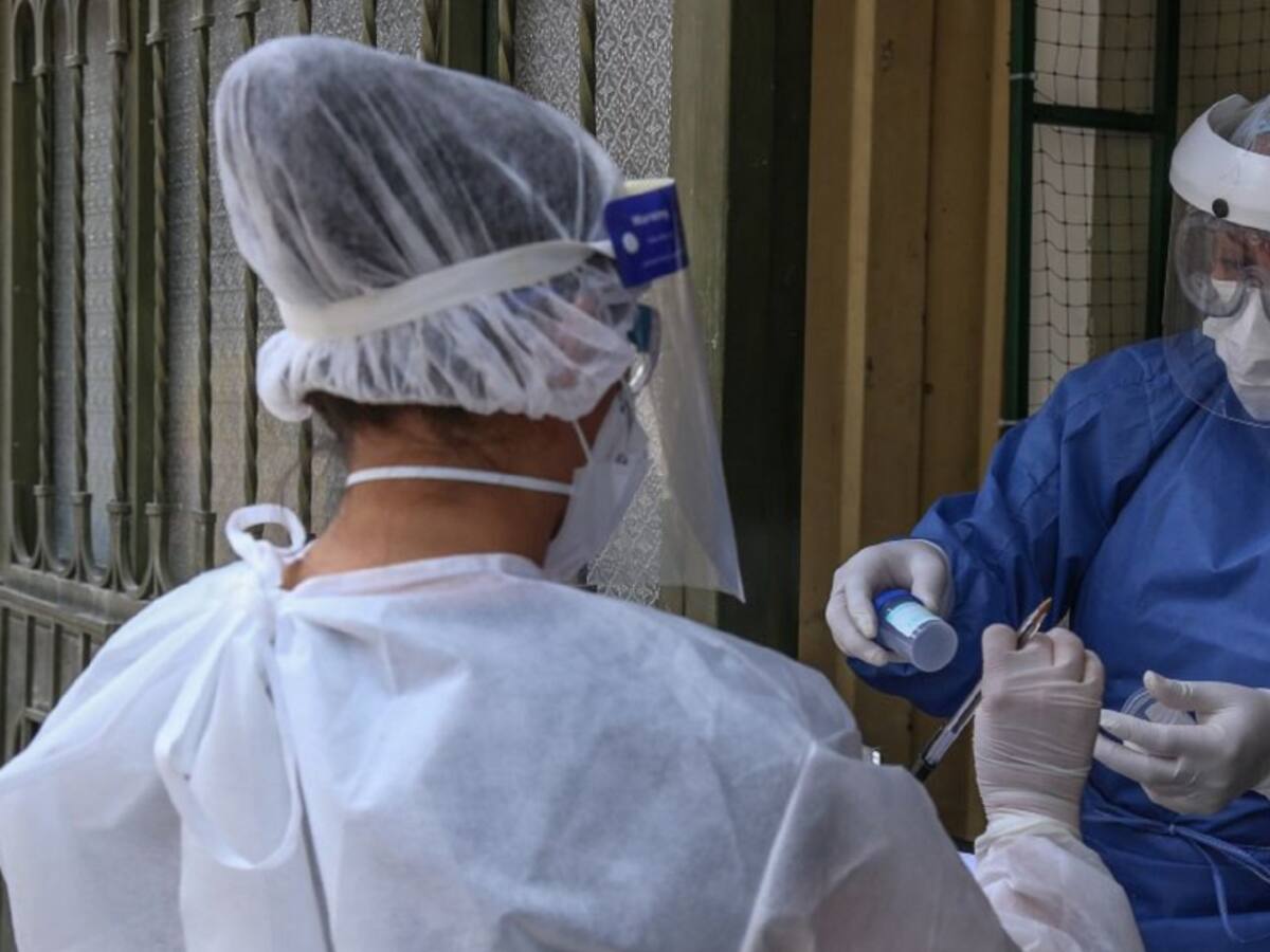 Rechazan cobertura para profesionales de la salud que mueran por COVID-19