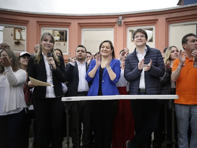 Miguel Uribe y Angela Garzón oficializan alianza para Alcaldía de Bogotá