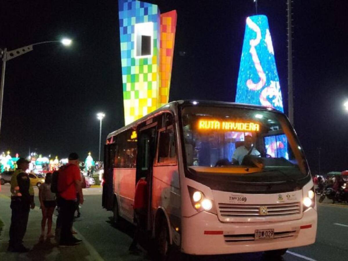 Transmetro reactiva su ruta navideña y amplía horario de operación