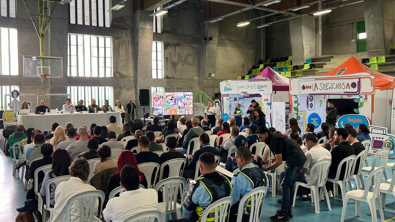 Actividades lúdico-pedagógicas para la prevención del delito y el fortalecimiento del tejido social. Foto: alcaldía de Medellín.