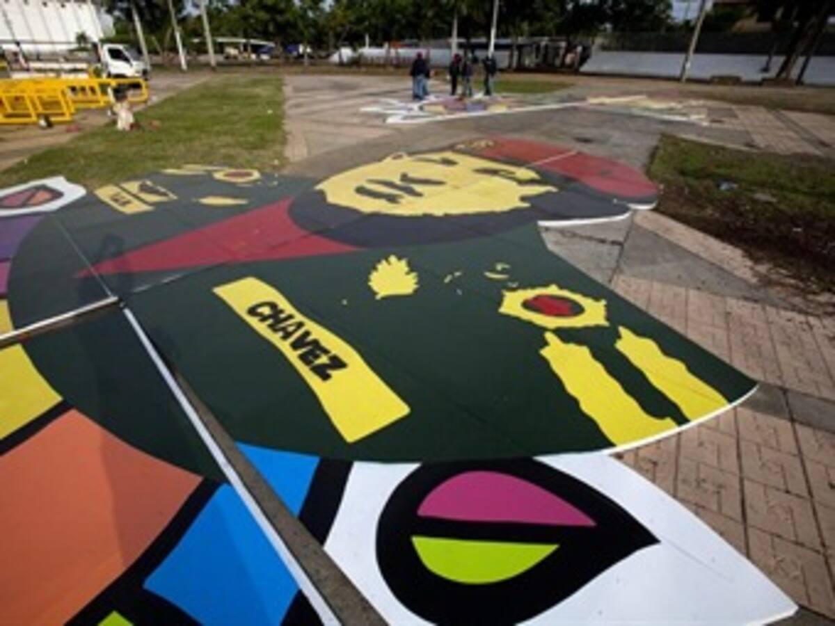 Nicaragua inaugura monumento, plaza y paseo en honor de Hugo Chávez