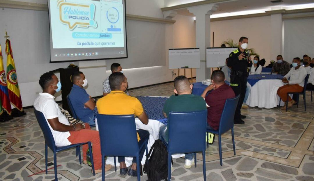 El espacio estuvo enfocado principalmente en fortalecer el servicio de Policía y su transformación integral.