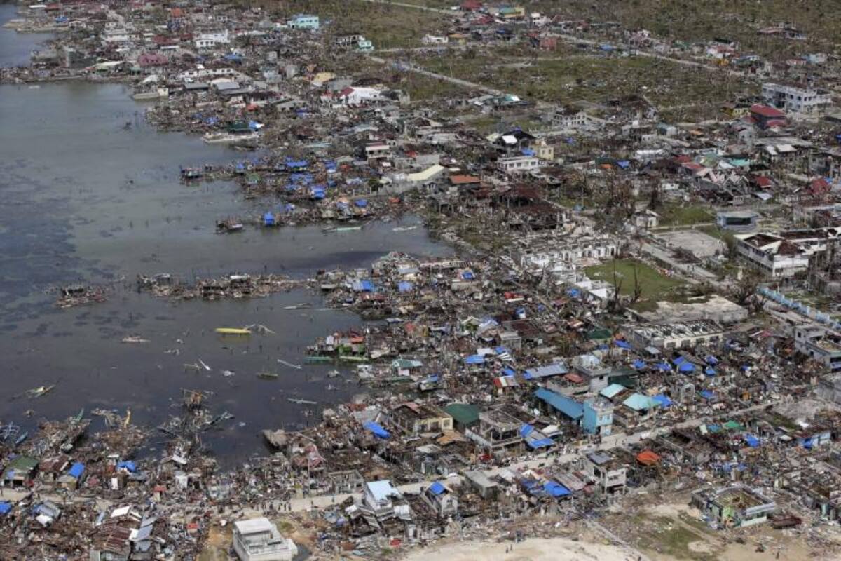Aspectos de las zonas devastadas por el tifón que durante el fin de semana azotó a Filipinas, hecho que movió a la comunidad internacional a enviar ayuda a millones de afectados.