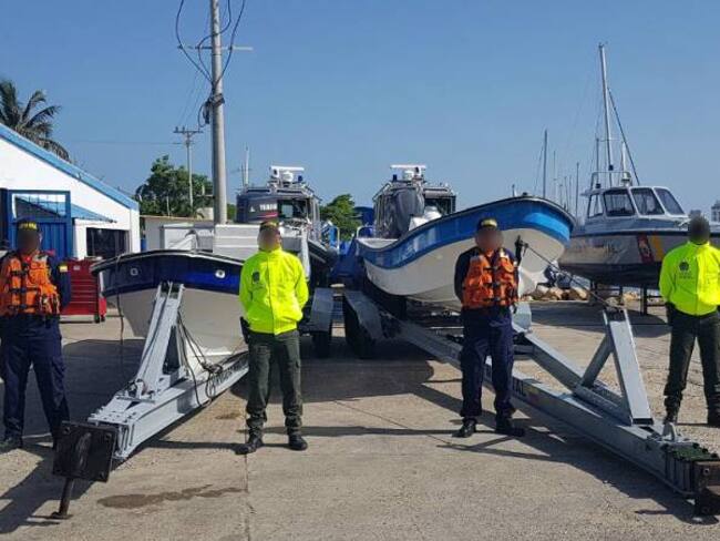 Armada y Policía recuperaron lanchas hurtadas a pescadores en Cartagena