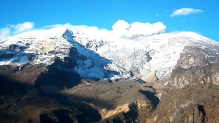 Grupo especial de rescate de la Policía apoya plan de contingencia en Caldas por eventual erupción de Ruíz