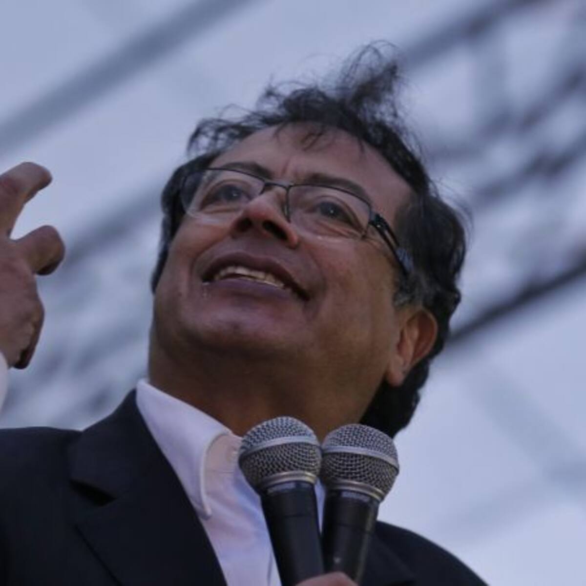 “El odio le ganó”: Petro al ser insultado en un hospital de Bogotá