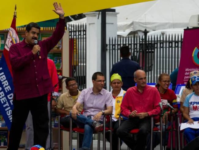 Expectativa por encuentro este domingo entre Gobierno y oposición venezolana