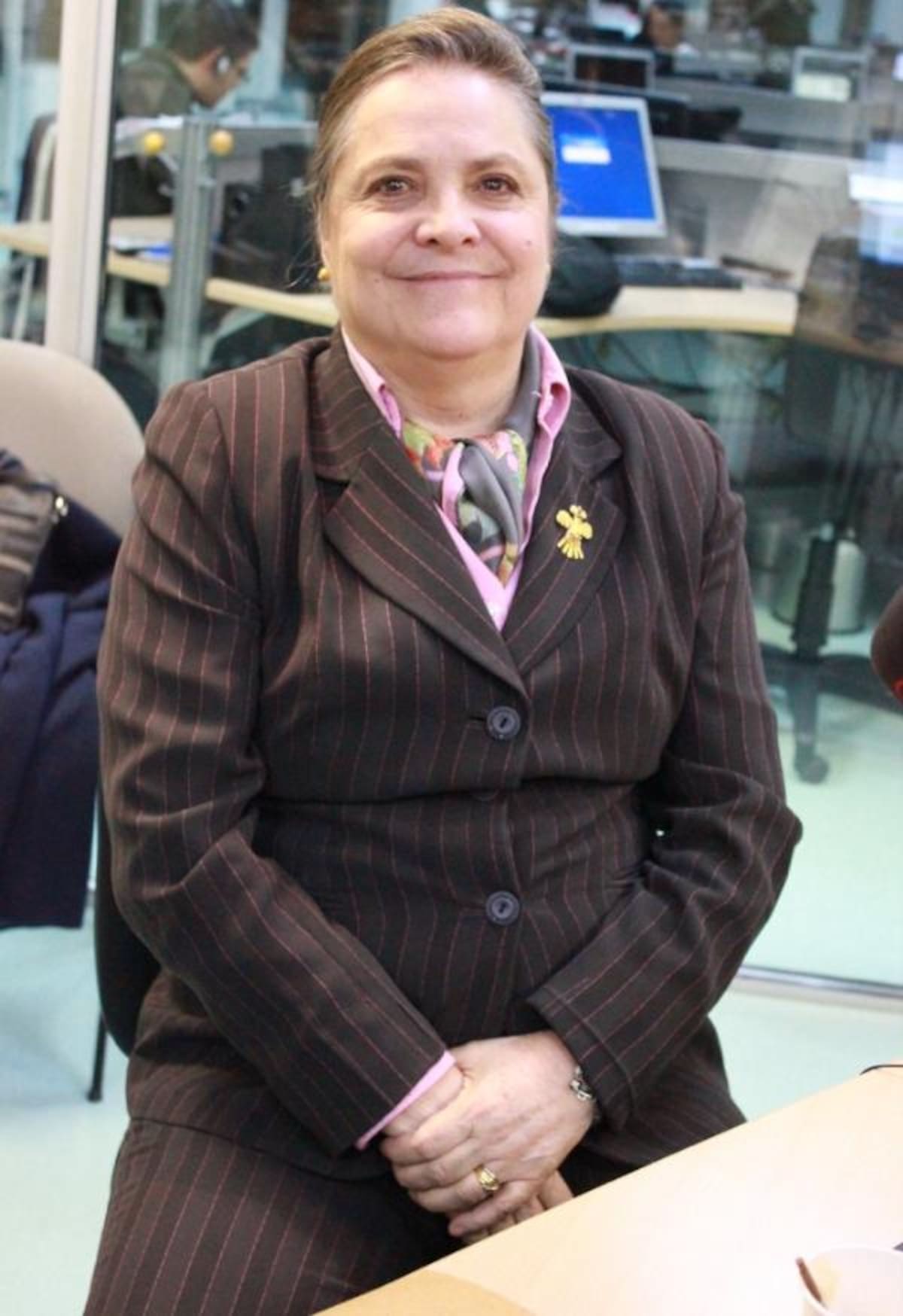 Clara López