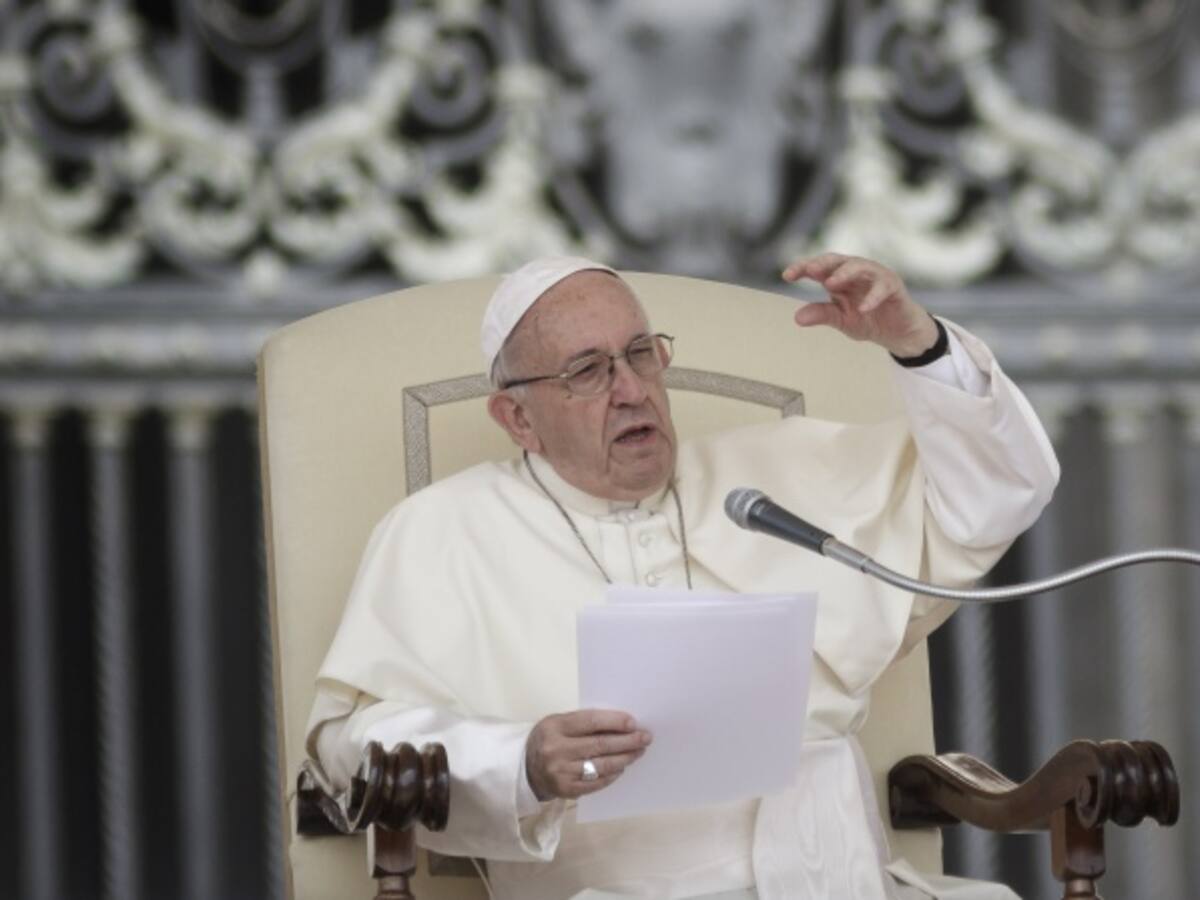 Papa acepta la renuncia de tres obispos chilenos por escándalo de abusos