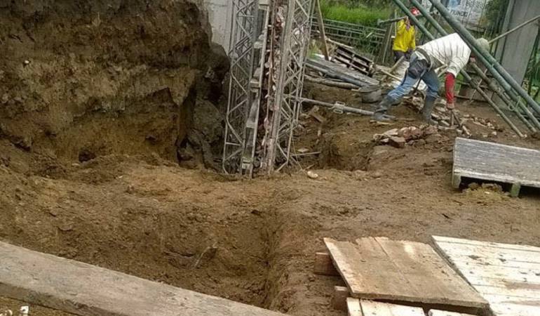 Las autoridades recomendaron a los constructores incrementar sus medidas de seguridad por el incremento de las lluvias