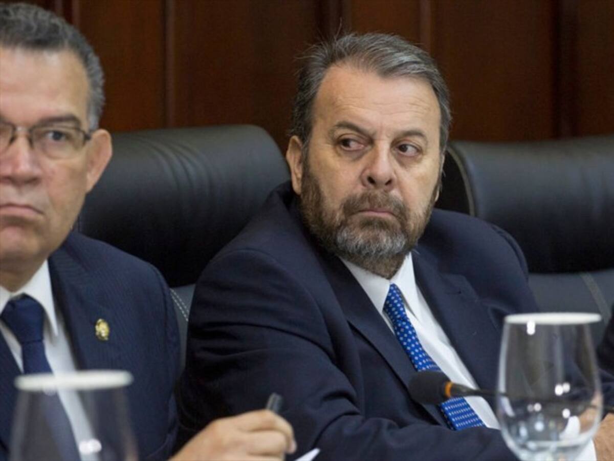 Oposición firma acuerdo con el Gobierno de Nicolás Maduro