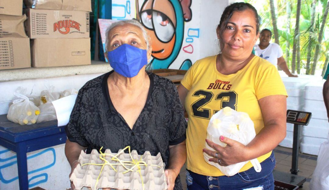 La entrega a estas organizaciones se realiza a través de 14 puntos de suministro una vez al mes cada jueves