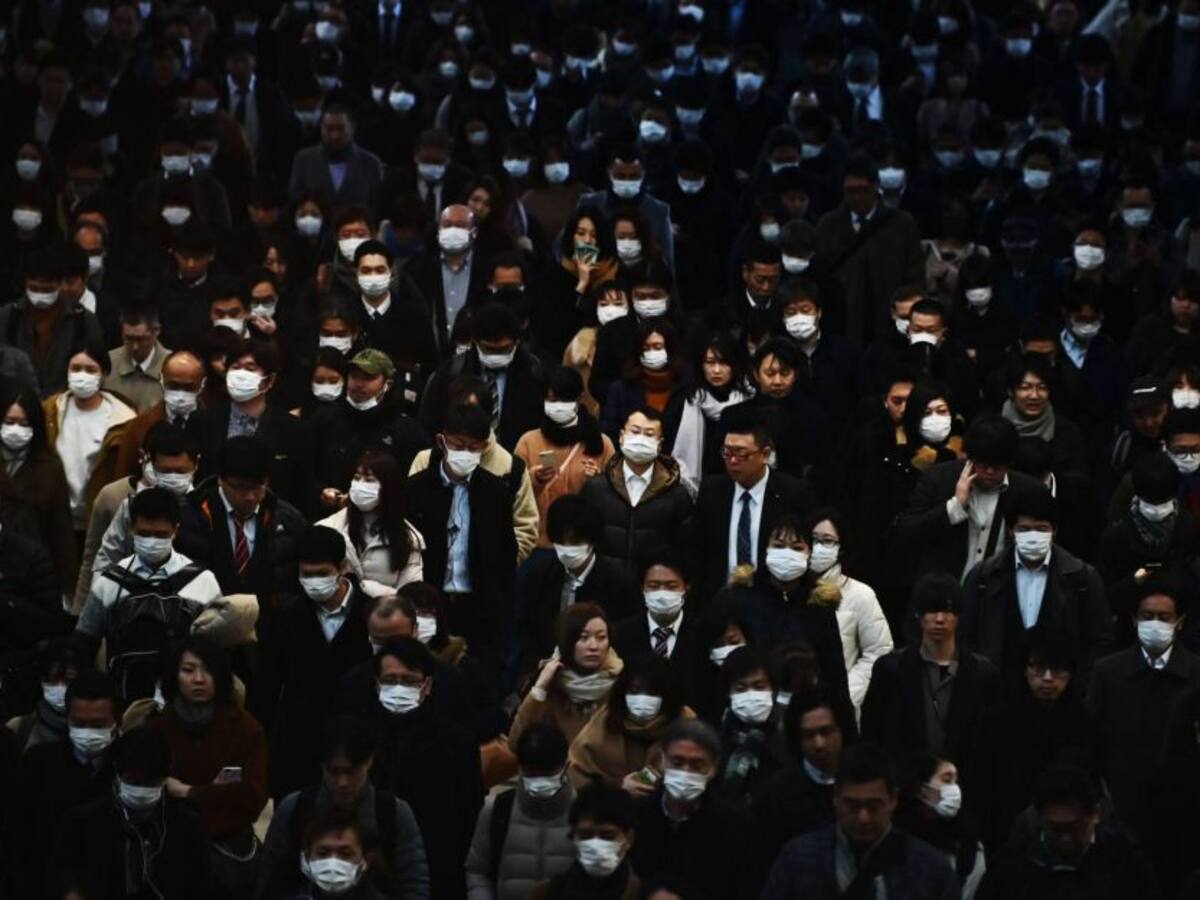 China asegura haber superado pico de transmisiones de coronavirus