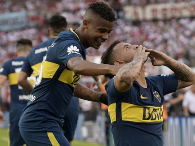 Golazo y expulsión de Edwin Cardona en la victoria de Boca ante River Plate
