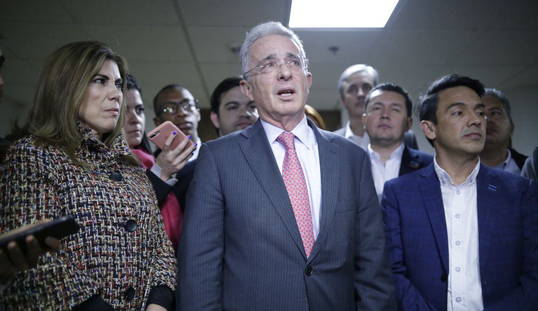 Expresidente Alvaro Uribe Vélez, investigado por presunto fraude procesal y commpra de testigos