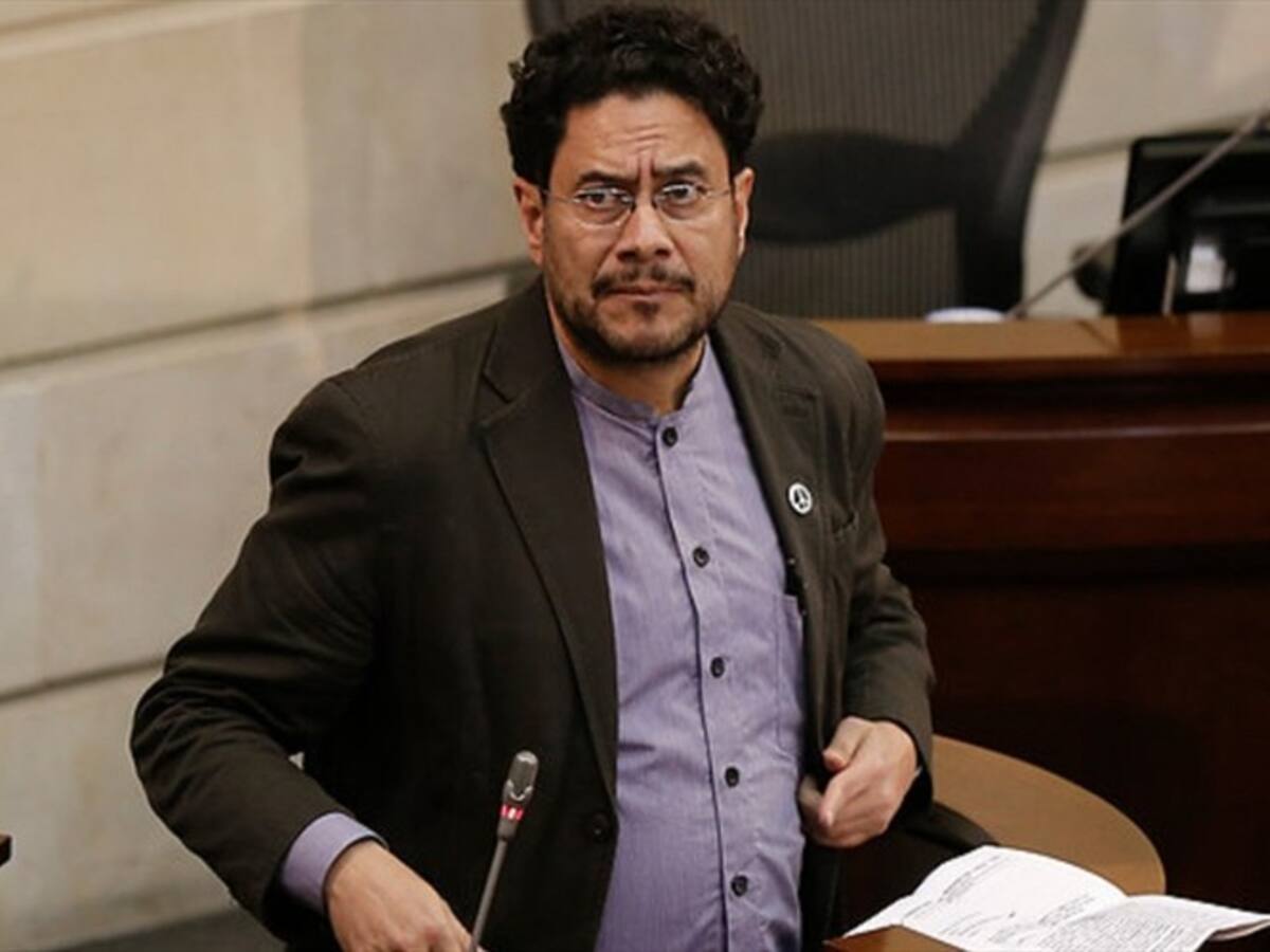 Fiscalía asume investigaciones por supuestas amenazas a Iván Cepeda