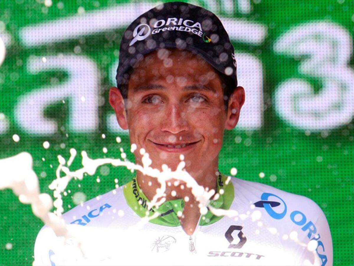 Esteban Chaves ganó el Giro de Emilia