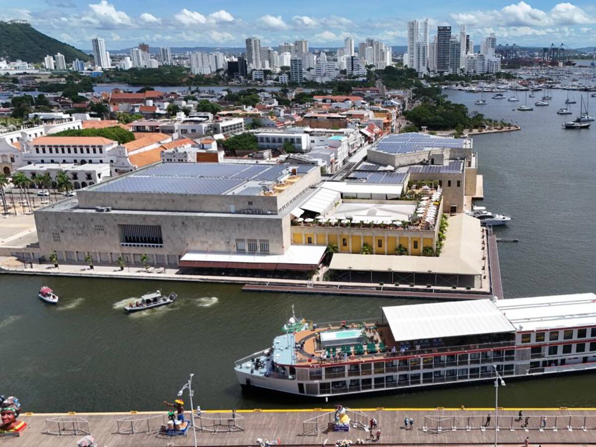 Desde Cartagena zarpó AmaMelodía, segundo crucero de lujo que navega el río Magdalena