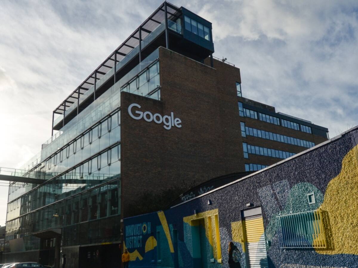 Por favorecimiento propio, Francia multa a Google con millonaria suma