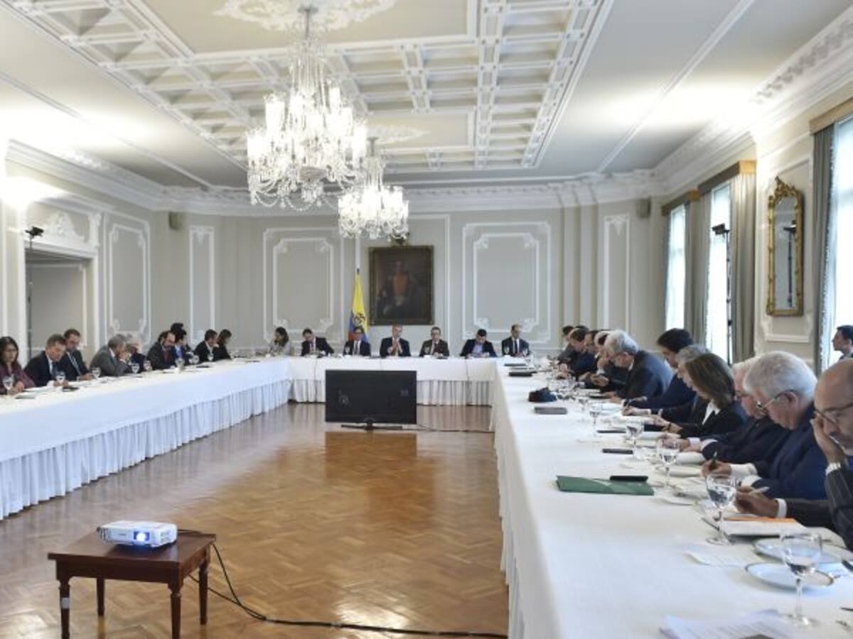 Gobierno instala mesa de concertación con gremios por ley de financiamiento