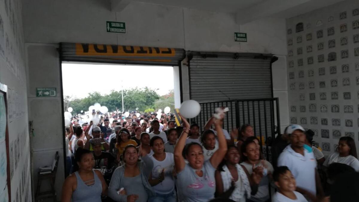 "A un niño no se le mata", así gritaron los presentes en el sepelio