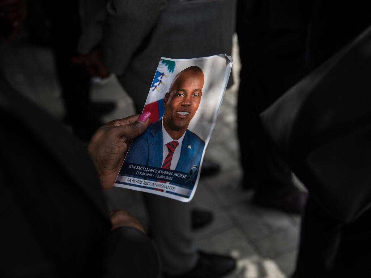 Excoronel colombiano trasladado a Miami por la muerte del presidente de Haití