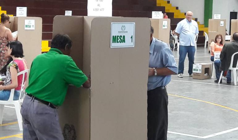 En las siete preguntas, el 99% de las respuestas fueron por el Sí