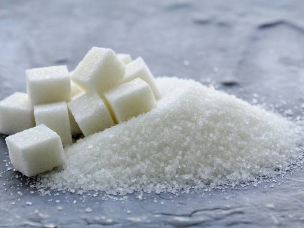 Falta de azúcar ‘sala’ las neveras de gaseosas en tiendas de Medellín