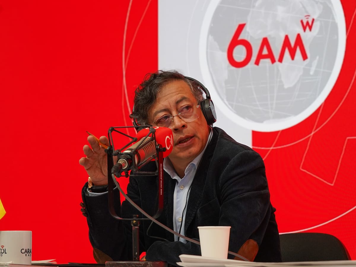 Presidente Gustavo Petro habló en 6AM W