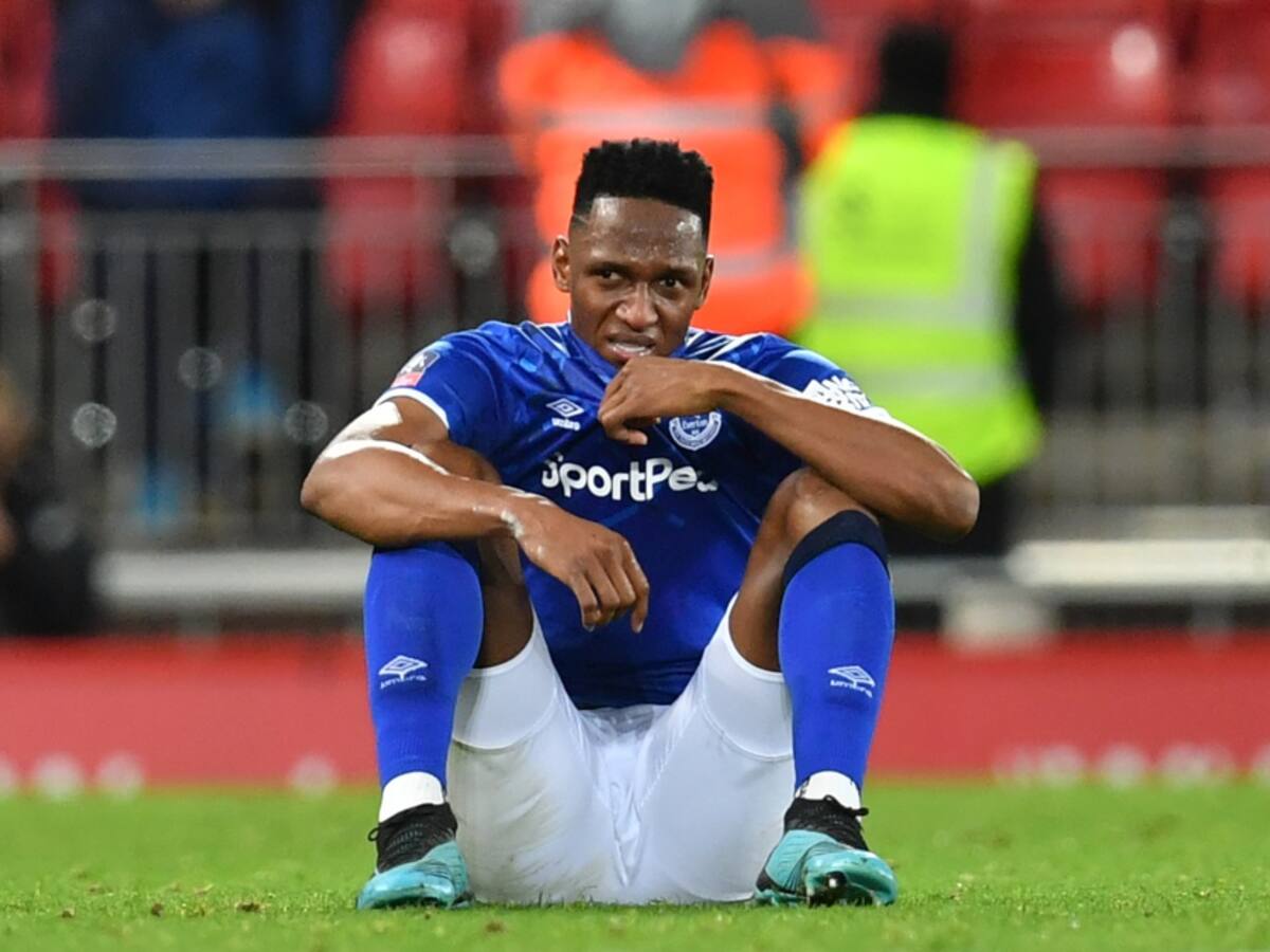 Con Mina los 90 minutos, Liverpool eliminó al Everton de la FA Cup