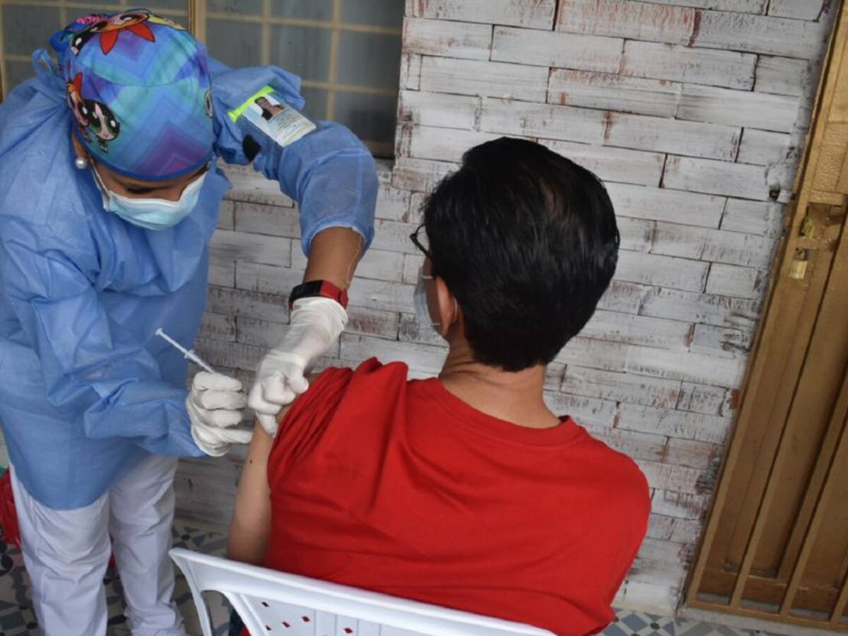 Bucaramanga tiene vacunas disponibles para segundas dosis
