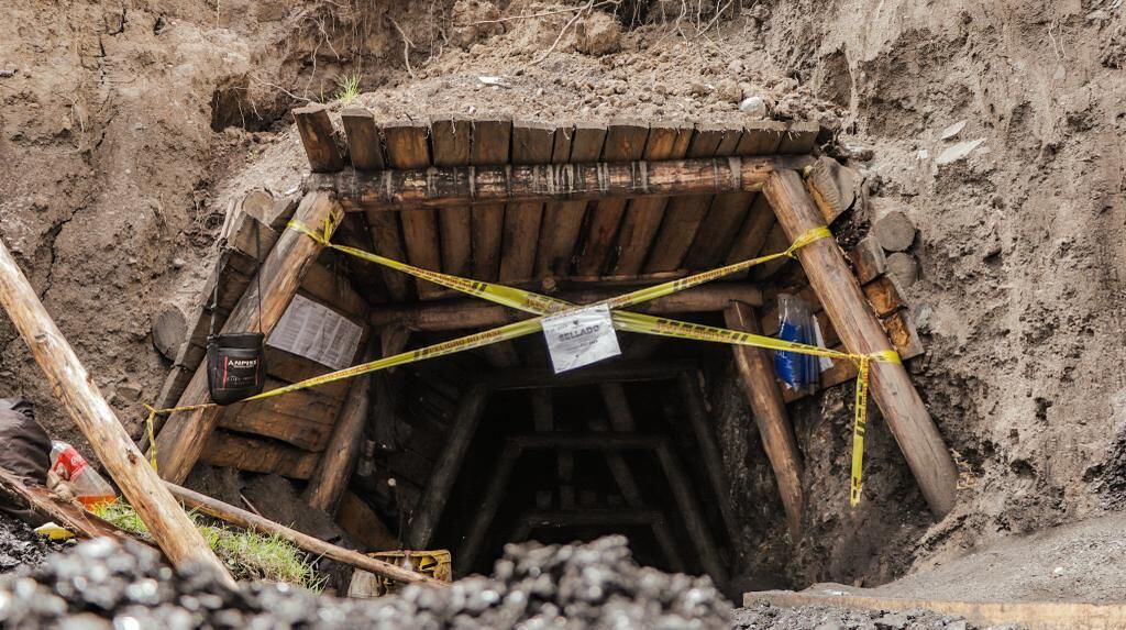 Extracción ilegal de carbón en Boyacá