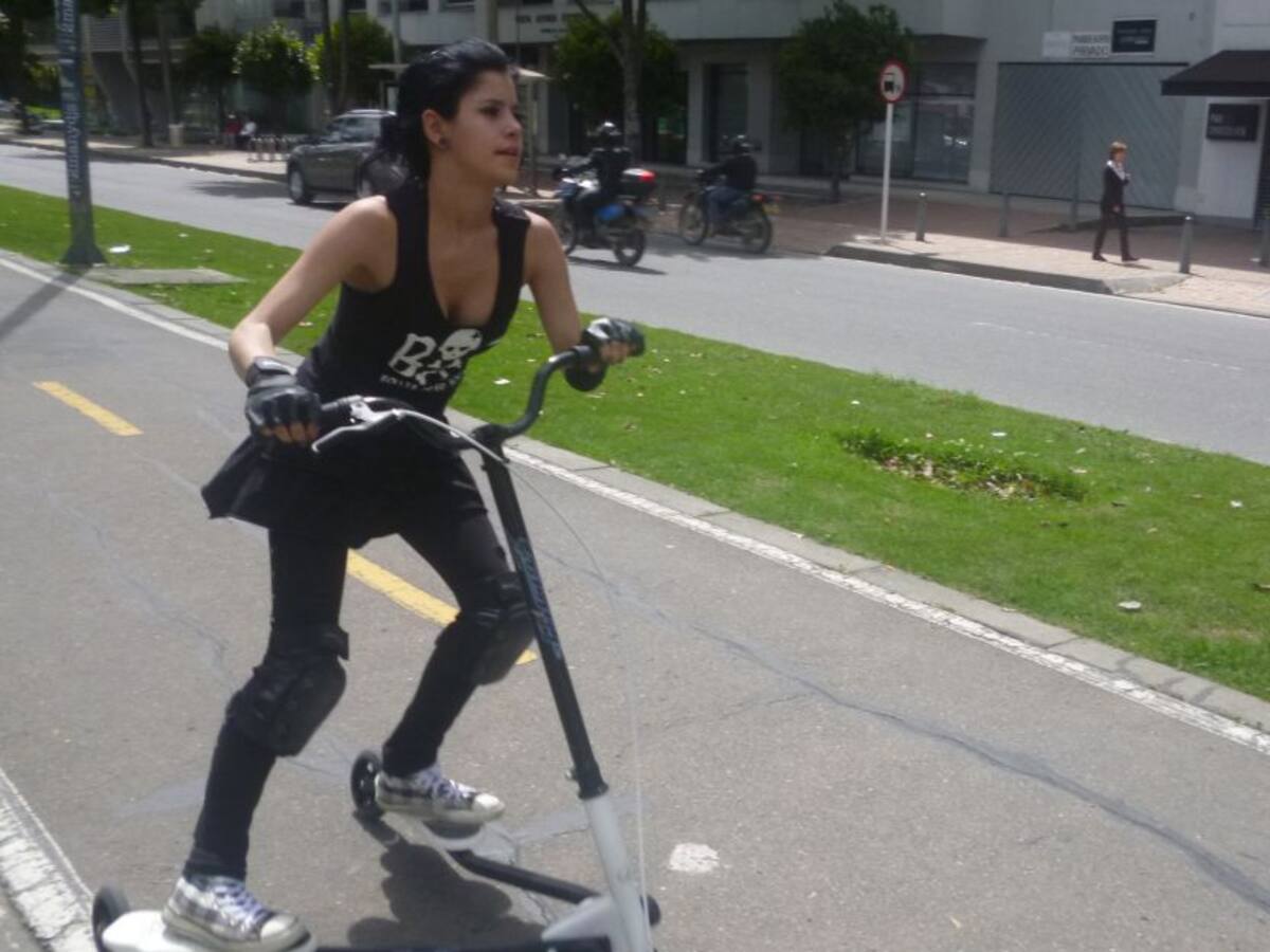 Experto: La reglamentación del uso de la patineta es un problema mundial