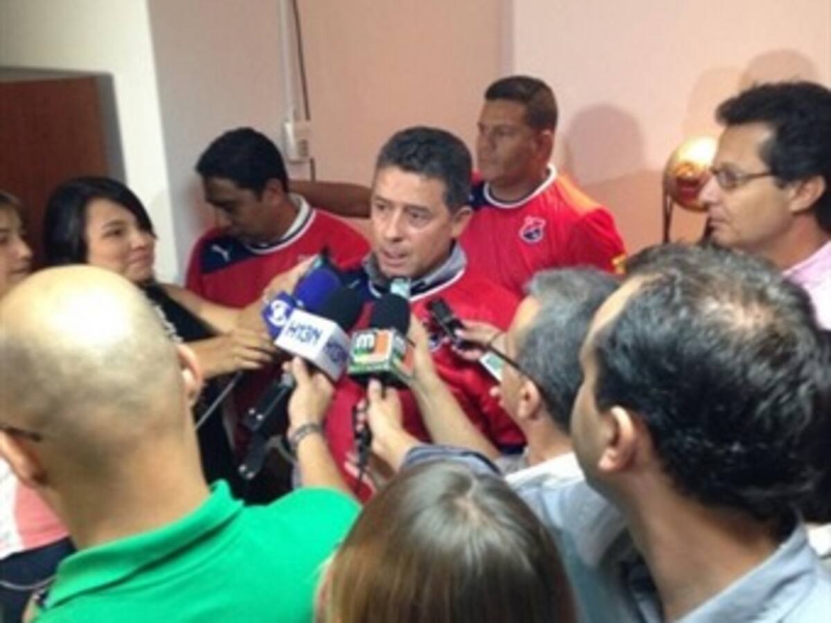 Pedro Sarmiento es nuevo técnico del Independiente Medellín