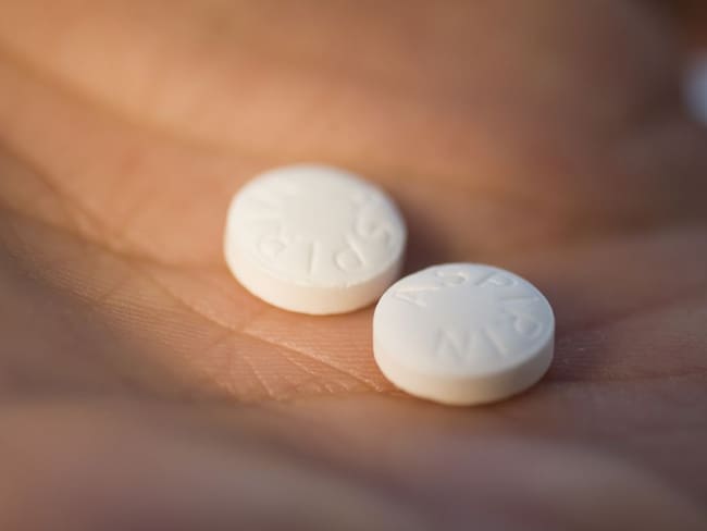 Una aspirina diaria podría reducir crecimiento de tumores cancerígenos