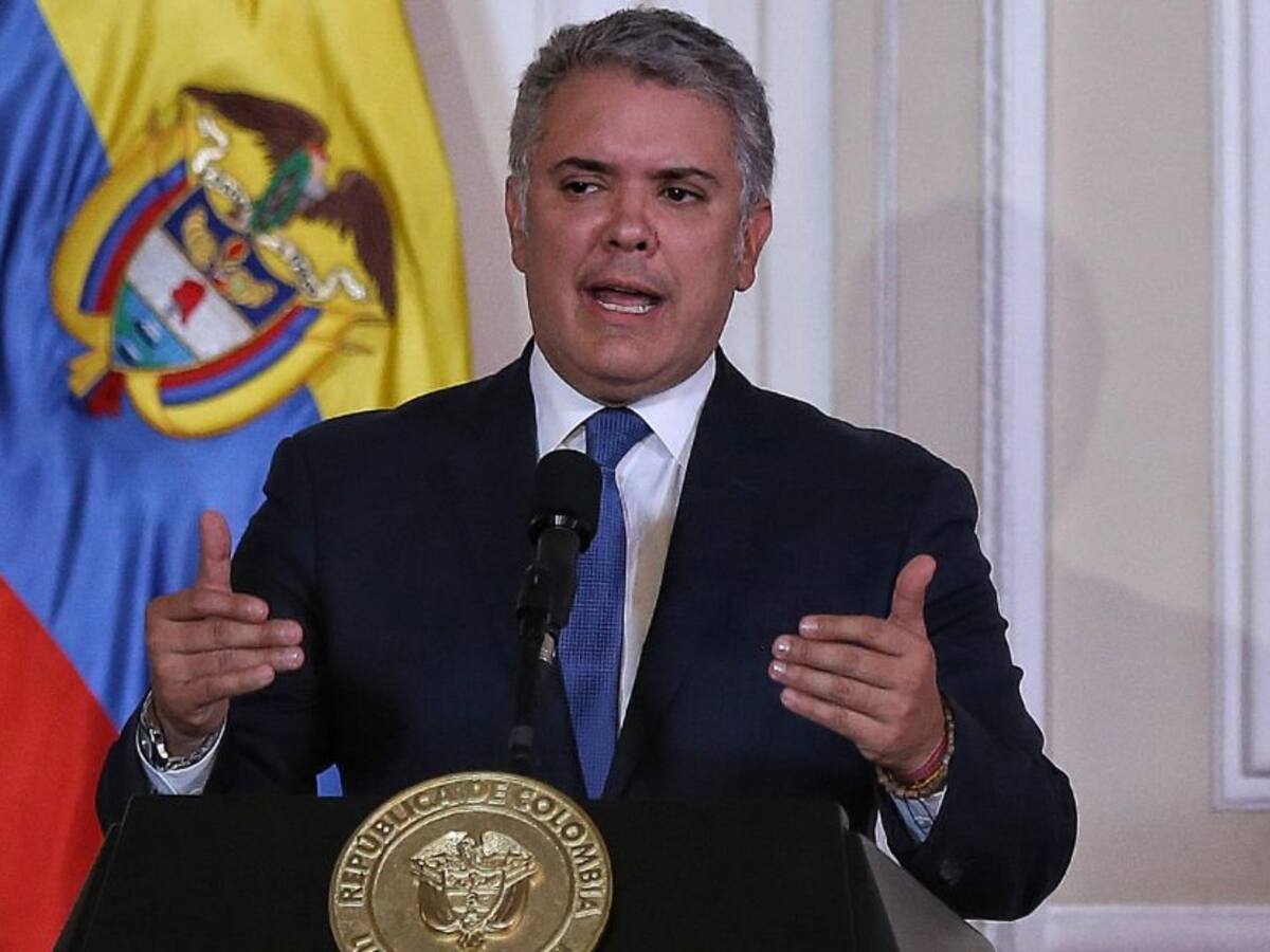 Duque comenzará reglamentación de días sin IVA