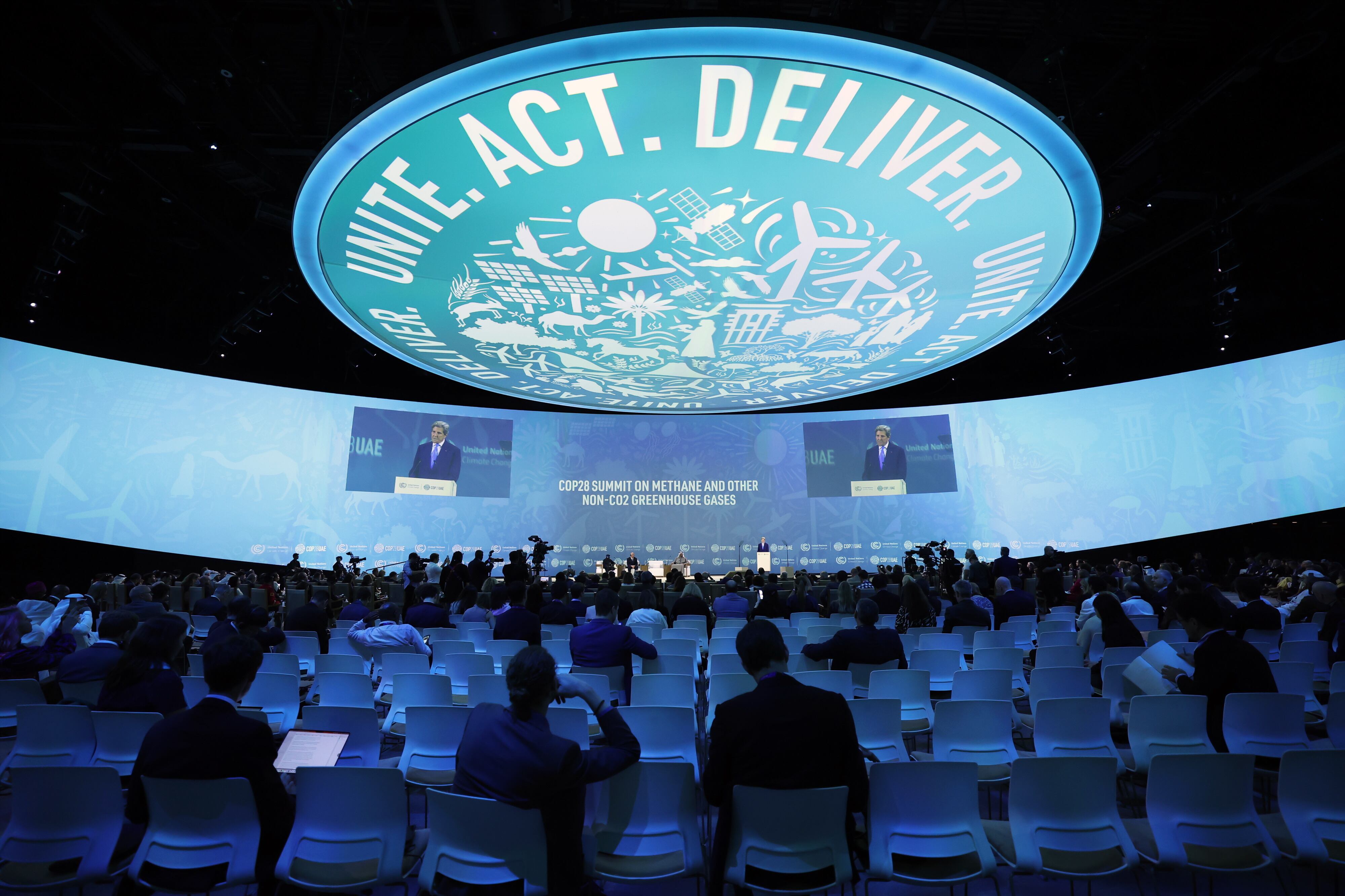 Dubai (United Arab Emirates), 02/12/2023.- US Special Presidential Envoy for Climate John Kerry (R) speaks during a session at the 2023 United Nations Climate Change Conference (COP28) at Expo City Dubai in Dubai, UAE, 02 December 2023. The 2023 United Nations Climate Change Conference (COP28), runs from 30 November to 12 December, and is expected to host one of the largest number of participants in the annual global climate conference as over 70,000 estimated attendees, including the member states of the UN Framework Convention on Climate Change (UNFCCC), business leaders, young people, climate scientists, Indigenous Peoples and other relevant stakeholders will attend. EFE/EPA/ALI HAIDER